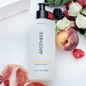 NWT APOTHEKE Magnolia Bouquet Plant-Based Liquid Soap